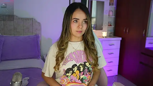 Hannah-Rose online show from April 2026 01:51:02 AM