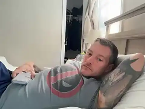 Snapshot of moon-boy chatting on September 2025 07:02:01 PM moon-boy online show from September 2025 07:02:01 PM