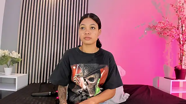 GysellHanson online show from March 2026 11:38:02 AM