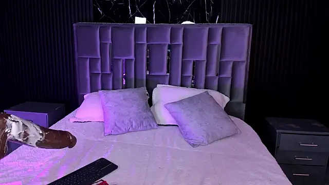 LolaAngellx online show from November 2025 09:01:01 AM