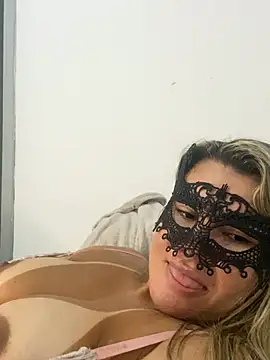 Casadadelicia26 online show from March 2026 07:26:01 AM