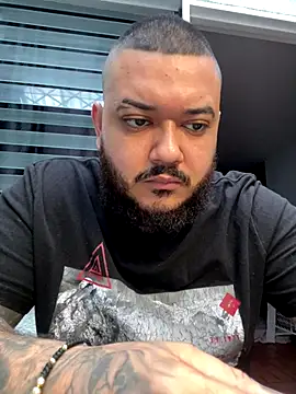 El Titan1998 online show from November 2025 11:58:02 AM