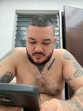 El Titan1998 online show from November 2025 11:32:01 AM