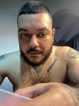 El Titan1998 online show from March 2026 10:04:01 PM