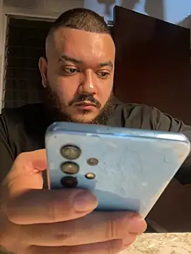 El Titan1998 online show from February 2026 11:48:02 PM