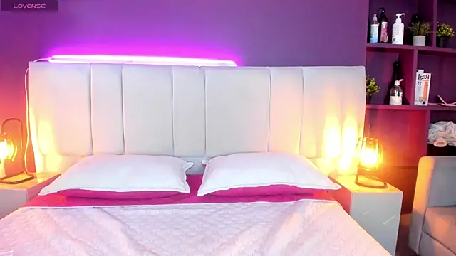 PamelaEvans   online show from January 2025 08:21:02 PM