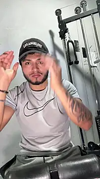 Snapshot of Beboteejoel chatting on November 2025 06:52:02 PM Beboteejoel online show from November 2025 06:52:02 PM