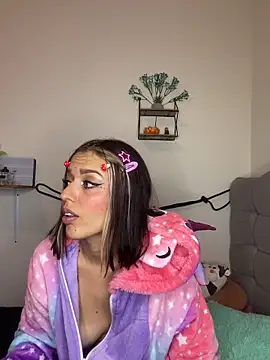 BlueStoneX online show from December 2025 07:01:01 AM