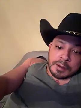 Snapshot of Monsterdrinker0000 chatting on December 2025 07:24:02 AM Monsterdrinker0000 online show from December 2025 07:24:02 AM