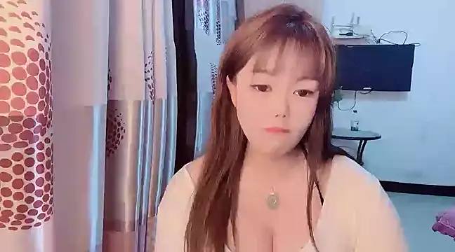 Snapshot of 77-q chatting on January 2025 06:51:02 PM 77-q online show from January 2025 06:51:02 PM