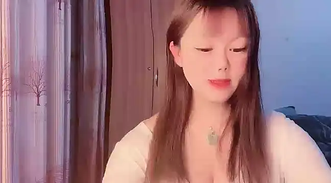 Snapshot of 77-q chatting on December 2024 01:30:02 PM 77-q online show from December 2024 01:30:02 PM