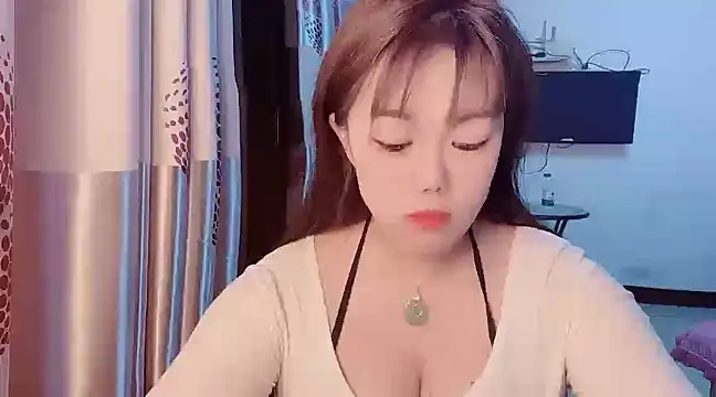 Snapshot of 77-q chatting on January 2025 03:49:02 PM 77-q online show from January 2025 03:49:02 PM