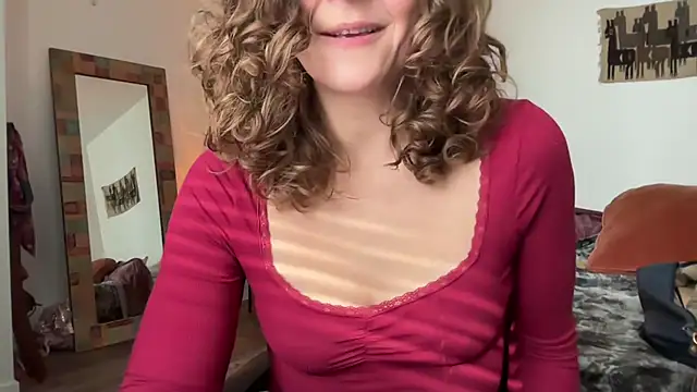 leahsparkles online show from November 2025 03:56:02 PM