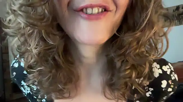 leahsparkles online show from November 2025 01:37:01 PM