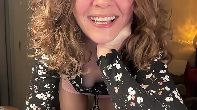 leahsparkles online show from March 2026 03:31:01 AM