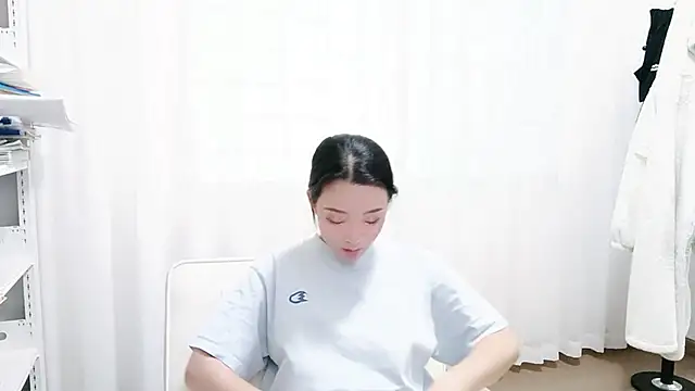 Lucky-kaka999 online show from December 2025 02:45:02 AM