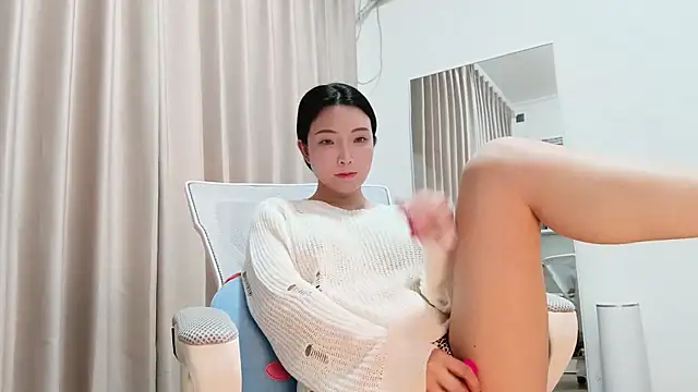 Lucky-kaka999 online show from April 2026 04:05:02 AM
