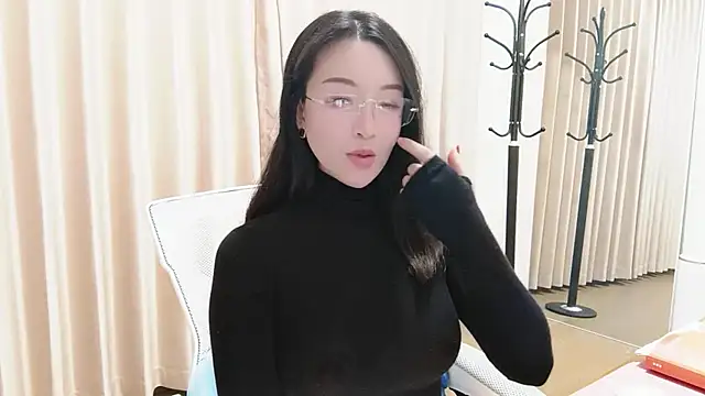 Lucky-kaka999 online show from December 2025 01:43:01 AM