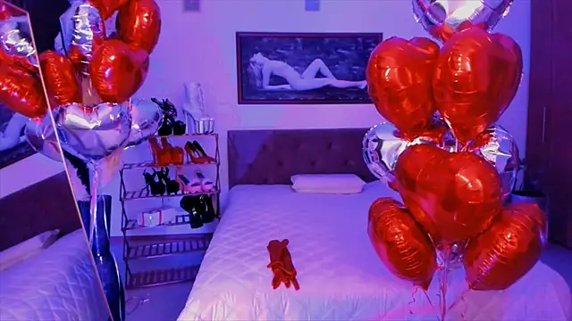 Oliva Candy online show from February 2025 06:26:01 PM