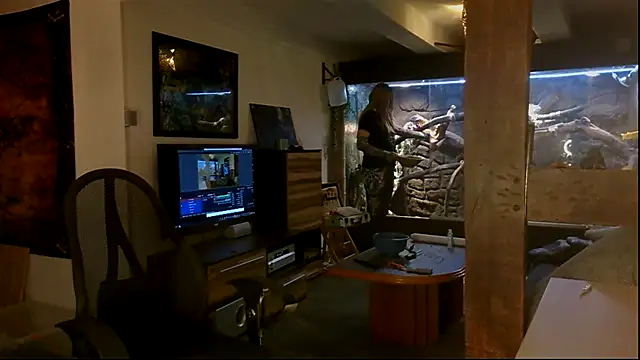 DYasmin69 online show from November 2025 06:56:01 PM