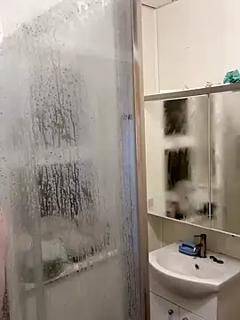 Snapshot of Eddyfrancis87 chatting on September 2025 09:26:01 PM Eddyfrancis87 online show from September 2025 09:26:01 PM