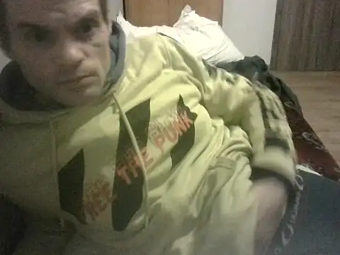 Snapshot of vladko141 chatting on February 2026 09:23:01 PM vladko141 online show from February 2026 09:23:01 PM