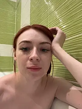 Cuteroxyfoxy online show from February 2025 04:09:02 PM