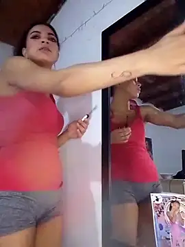 Snapshot of BlakeandRouse chatting on December 2025 08:31:02 PM BlakeandRouse online show from December 2025 08:31:02 PM