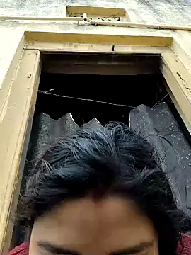 Snapshot of sweet_suman chatting on January 2025 05:11:01 AM sweet suman online show from January 2025 05:11:01 AM