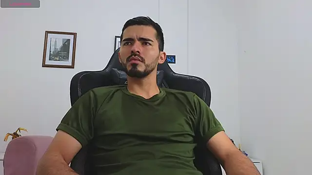 Massimoo 07 online show from September 2025 03:34:01 PM