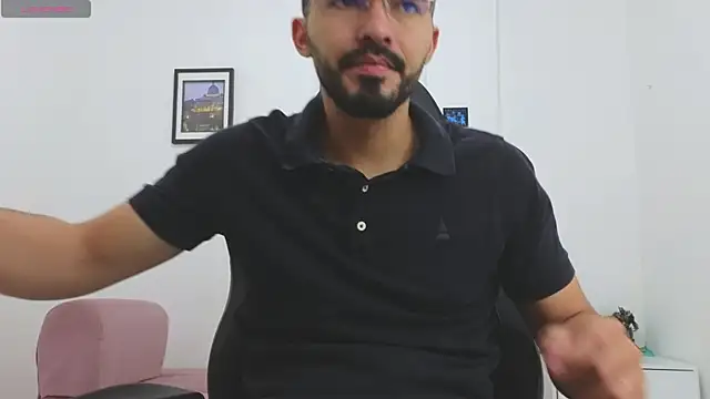 Massimoo 07 online show from December 2025 04:33:01 PM