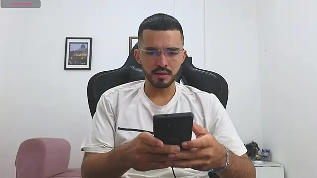 Massimoo 07 online show from January 2026 03:38:01 PM