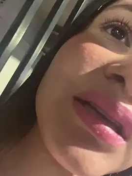 Snapshot of Lexi_Belle_ chatting on March 2025 03:35:01 AM Lexi Belle online show from March 2025 03:35:01 AM