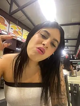 Snapshot of Lexi_Belle_ chatting on February 2025 04:19:02 AM Lexi Belle online show from February 2025 04:19:02 AM