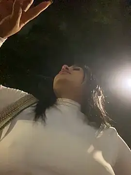 Snapshot of Lexi_Belle_ chatting on January 2025 04:27:01 AM Lexi Belle online show from January 2025 04:27:01 AM