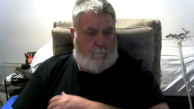 viejo oso online show from March 2026 05:03:02 AM