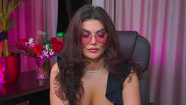 Snapshot of myakalifa chatting on September 2025 07:36:02 PM myakalifa online show from September 2025 07:36:02 PM