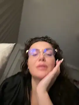 Snapshot of myakalifa chatting on November 2025 05:11:02 AM myakalifa online show from November 2025 05:11:02 AM