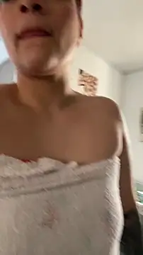 Snapshot of Sophia_cyrus11 chatting on November 2025 04:22:02 PM Sophia cyrus11 online show from November 2025 04:22:02 PM