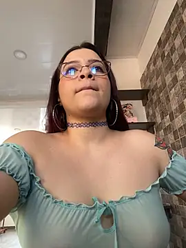 Snapshot of Sophia_cyrus11 chatting on February 2025 09:53:01 PM Sophia cyrus11 online show from February 2025 09:53:01 PM