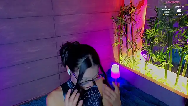 Abbydreams  online show from November 2025 08:13:01 PM