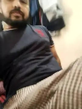 hot punekar online show from November 2025 06:51:02 AM