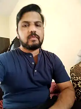 hot punekar online show from November 2025 06:03:02 AM