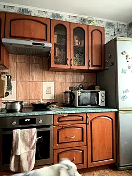 Sabrina shells online show from November 2025 08:58:02 AM