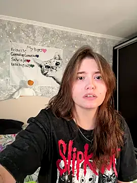 Sabrina shells online show from October 2025 10:41:02 AM