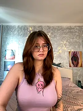 Sabrina shells online show from September 2025 10:25:01 AM