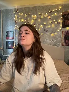 Sabrina shells online show from November 2025 10:15:01 AM