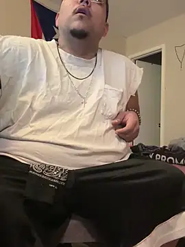 Snapshot of cloudy_couple444 chatting on March 2025 12:07:01 AM cloudy couple444 online show from March 2025 12:07:01 AM