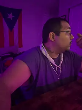 Snapshot of cloudy_couple444 chatting on February 2025 06:11:02 AM cloudy couple444 online show from February 2025 06:11:02 AM