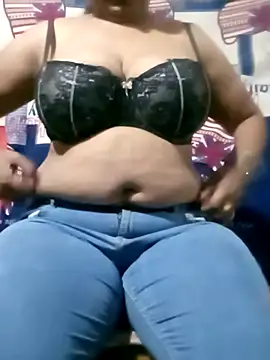 Snapshot of LustyBhabhi chatting on February 2025 01:43:02 PM LustyBhabhi online show from February 2025 01:43:02 PM